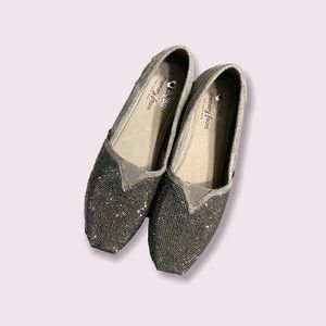 Bobs from Skechers Tea Rose Pewter size 8M